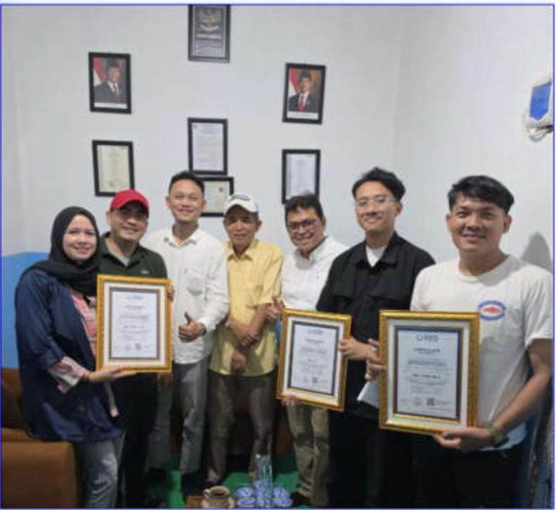 Serah terima sertifikat SPPG Purwakarta